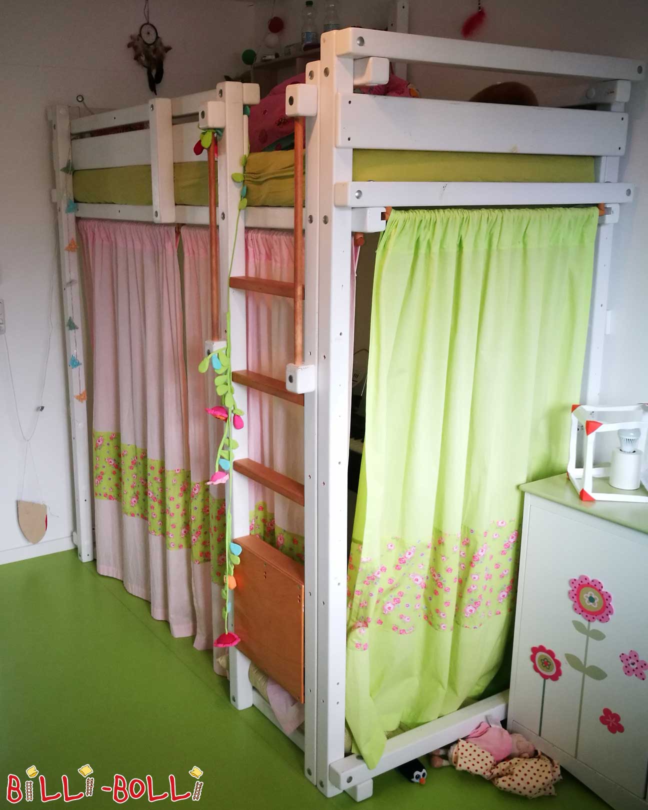 Loft bed that grows with the child - a girl's dream comes true (Category: second hand loft bed)