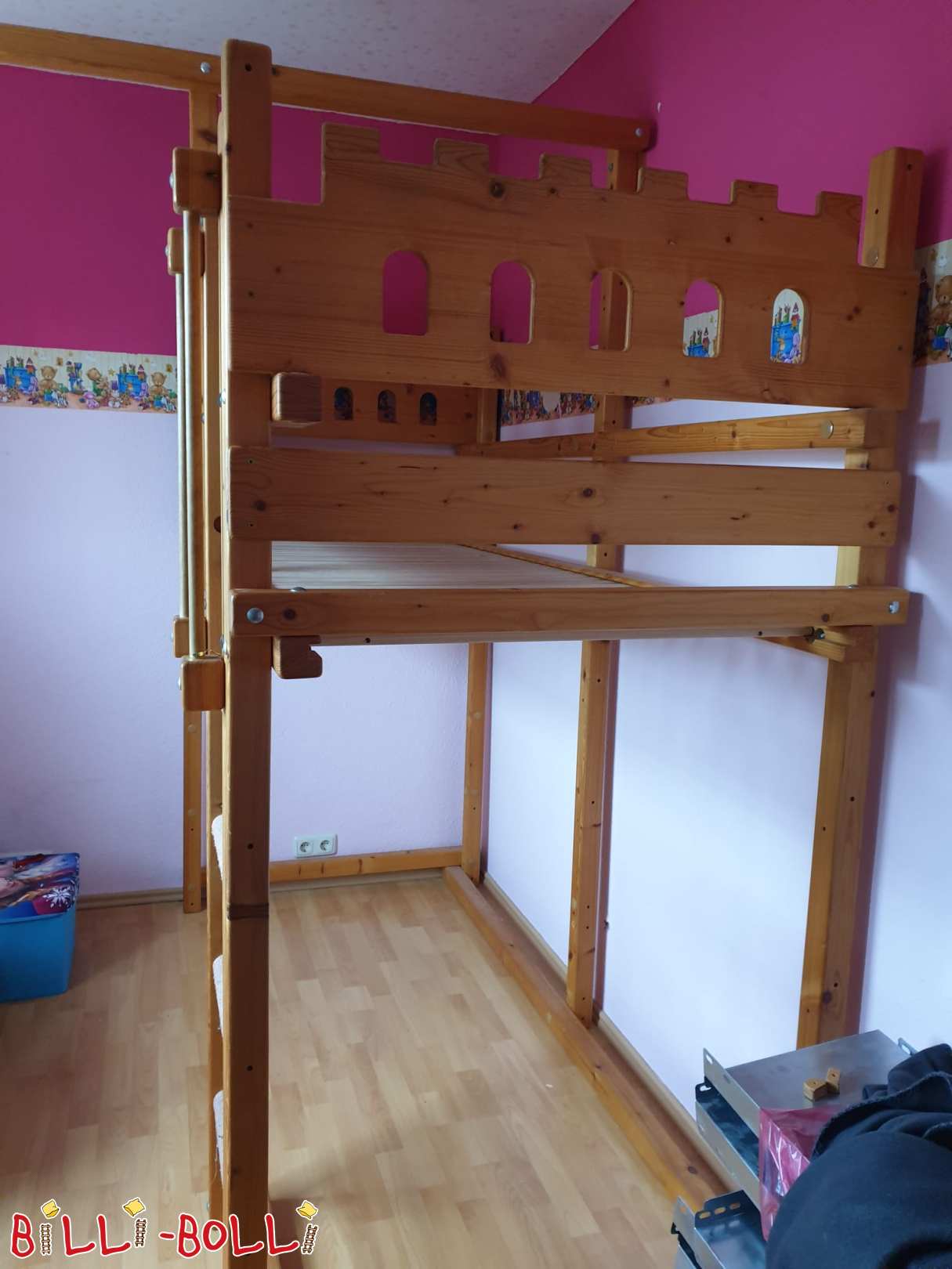 Cama alta crescente - castelo do cavaleiro com placa de balanço + corda de escalada (Categoria: Cama alta crescendo com a criança usada)