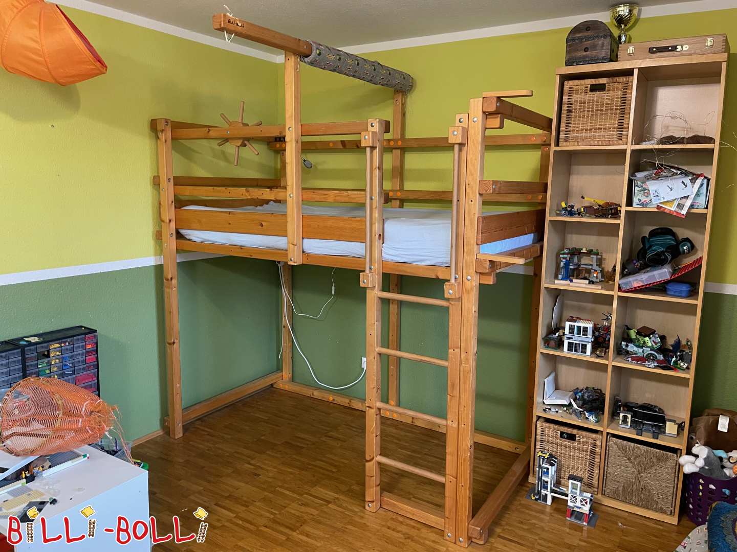 Rostoucí podkrovní postel, 100x200cm, smrk, s nosným nosníkem, volant (Kategorie: Podkrovní postel roste s dítětem použité)