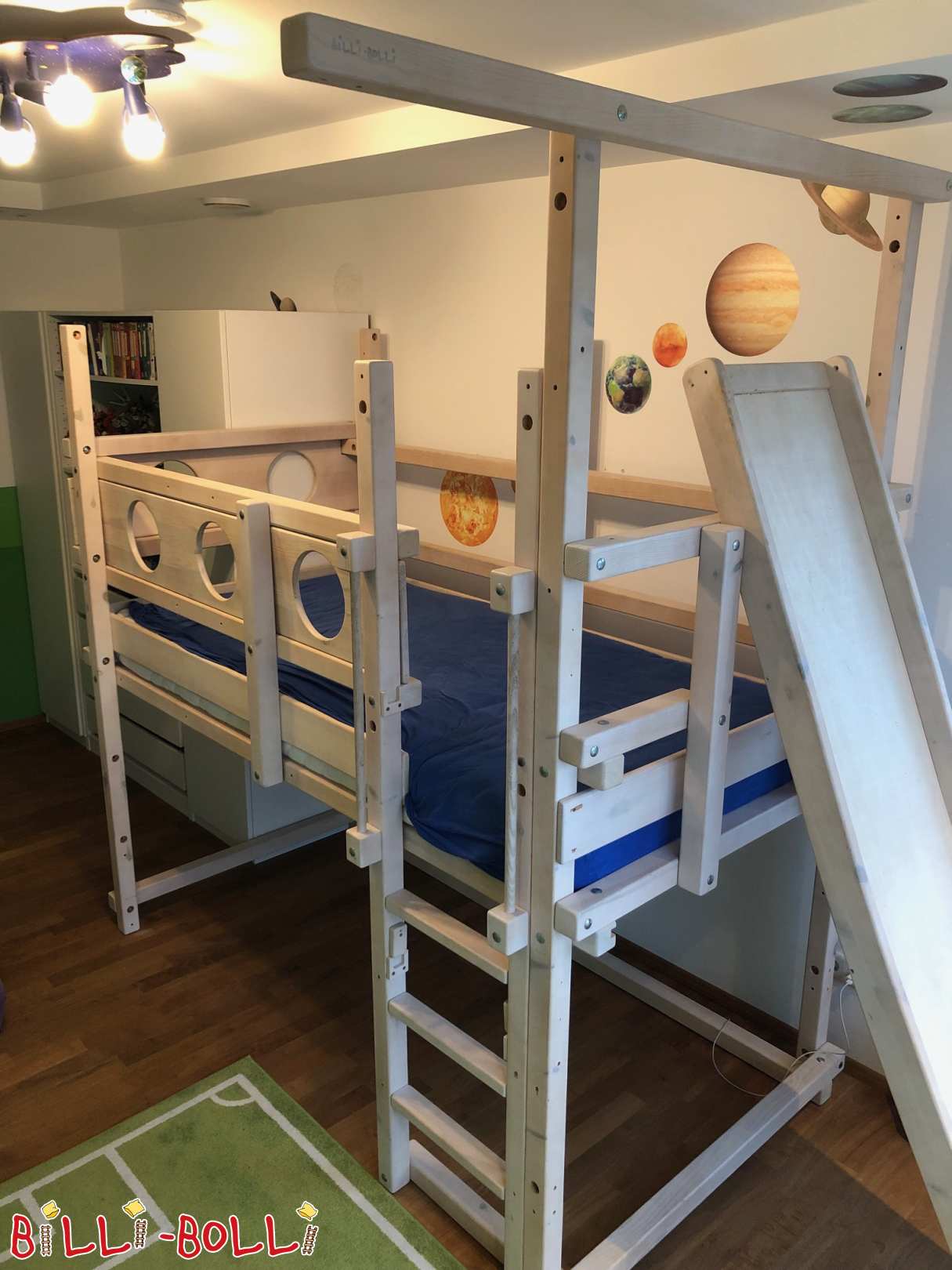 Loft bed 100x200 cm in pine, white glazed, with slide (Category: Accessories/extension parts pre-owned)