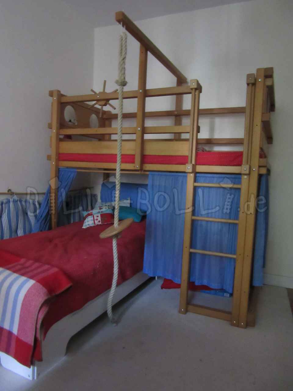 Loftová posteľ, ktorá rastie s dieťaťom, 90 x 200 cm, olejovaný buk (Kategória: Použitá vysoká posteľ)