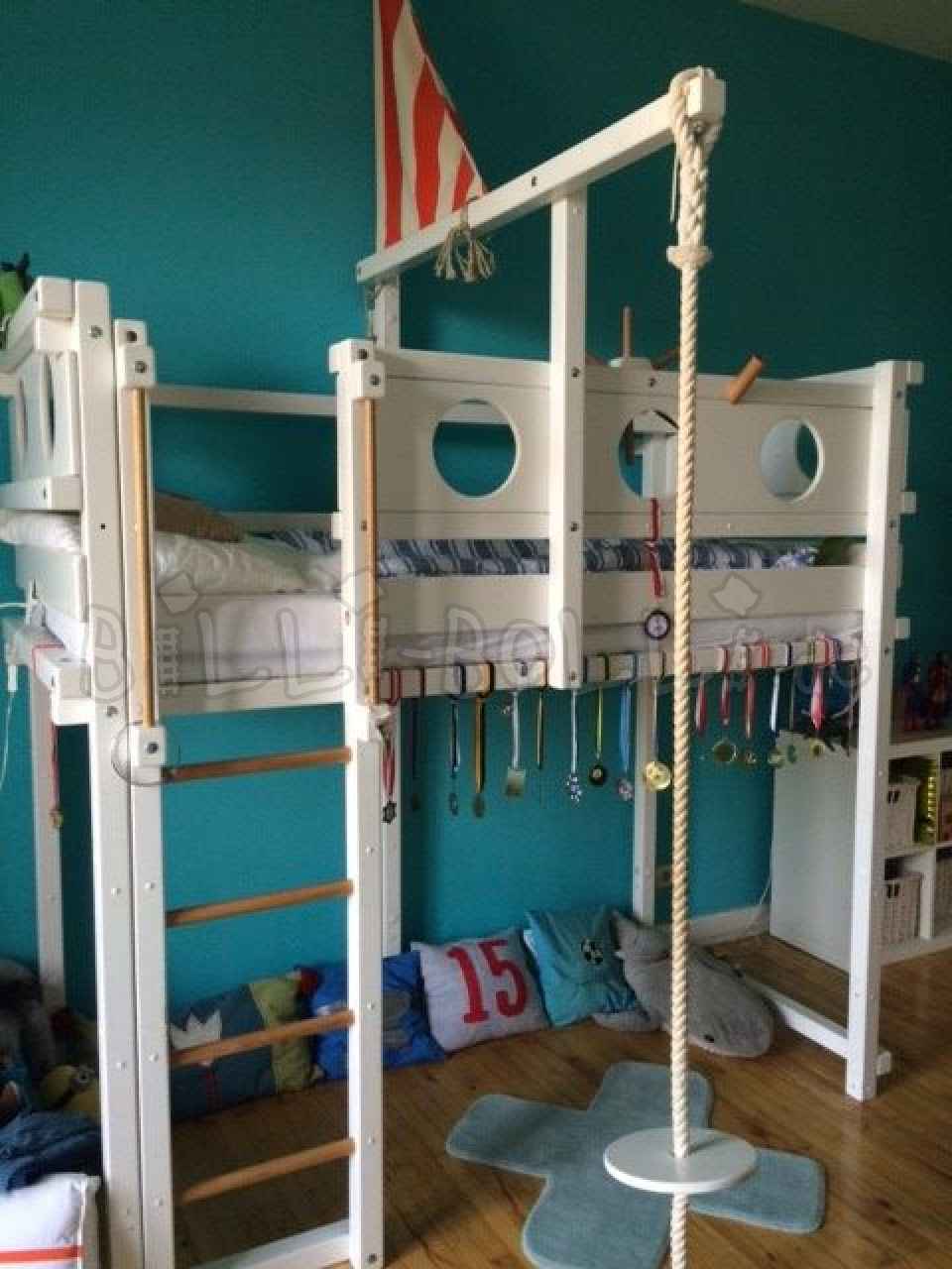 Loft bed that grows with the child, 90 x 200 cm, white lacquered pine (Category: second hand loft bed)