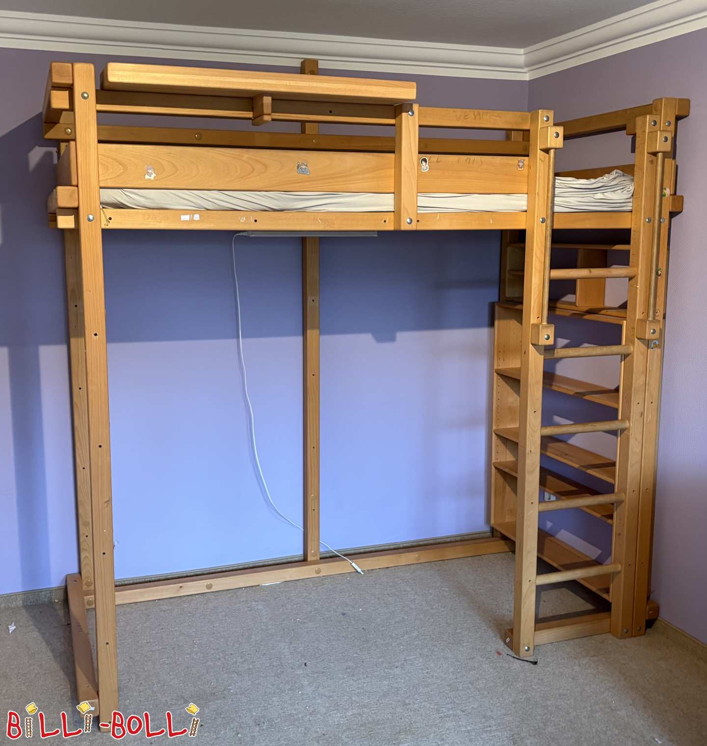 Ogłoszenie 7054: Łóżko na poddaszu, które rośnie wraz z dzieckiem 90 x 200 m, z olejowanego drewna bukowego, 1 belka skrócona Łóżko na poddaszu, które rośnie wraz z dzieckiem 90 x 200 m, z olejowanego drewna bukowego, 1 belka skrócona (Kategoria: Łóżko na antresoli rosnące wraz z dzieckiem używane)