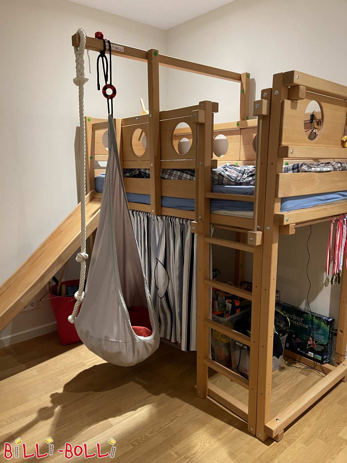 Growing loft bed made of beech - bunk bed and many accessories (Category: Loft Bed Adjustable by Age pre-owned)
