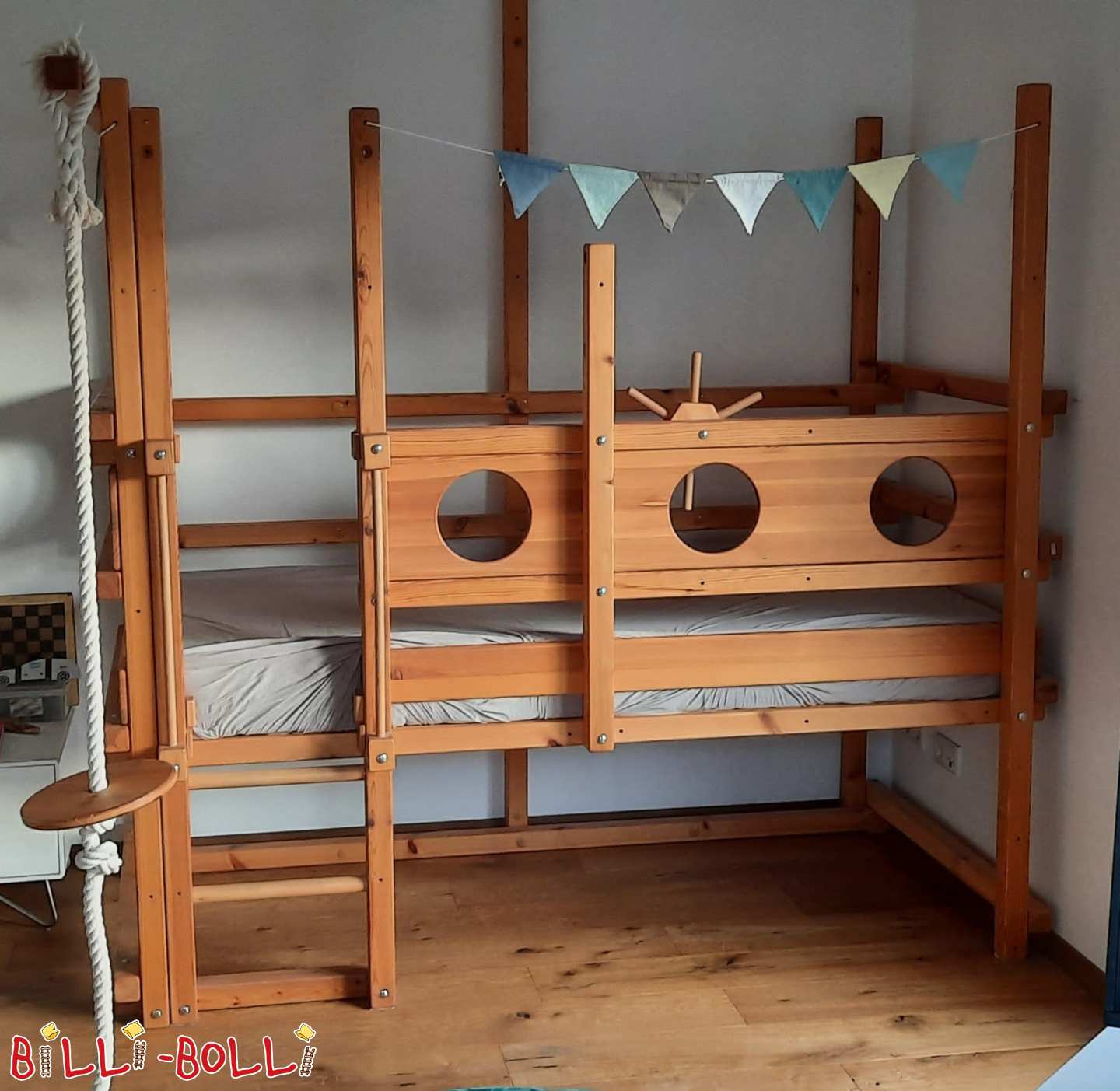 Patul loft care crește odată cu copilul, aspect navă, pin cerat și uns cu ulei (Categorie: Pat supraetajat care crește odată cu copilul folosit)