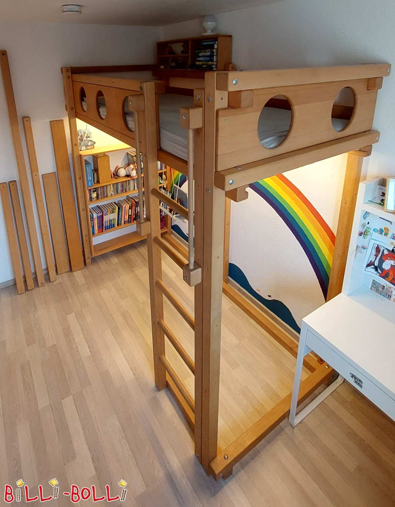 Growing loft bed oiled in beech with bunk boards and 2 shelves (Category: Loft Bed Adjustable by Age pre-owned)