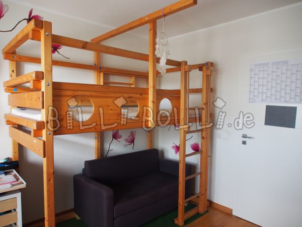 Growing loft bed in spruce (Category: second hand loft bed)