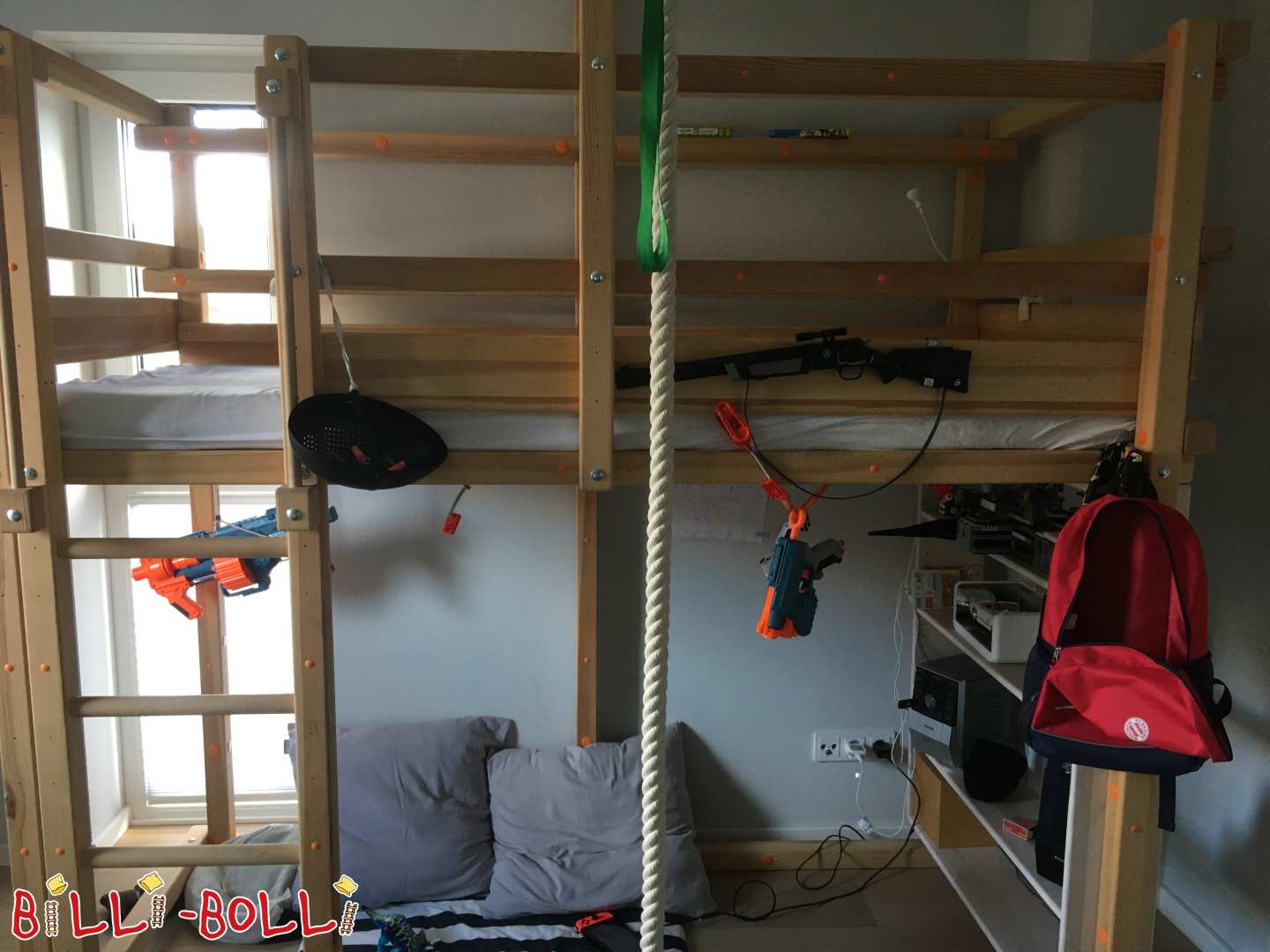 Growing loft bed in pine built in 2020, like new (Category: Accessories/extension parts pre-owned)