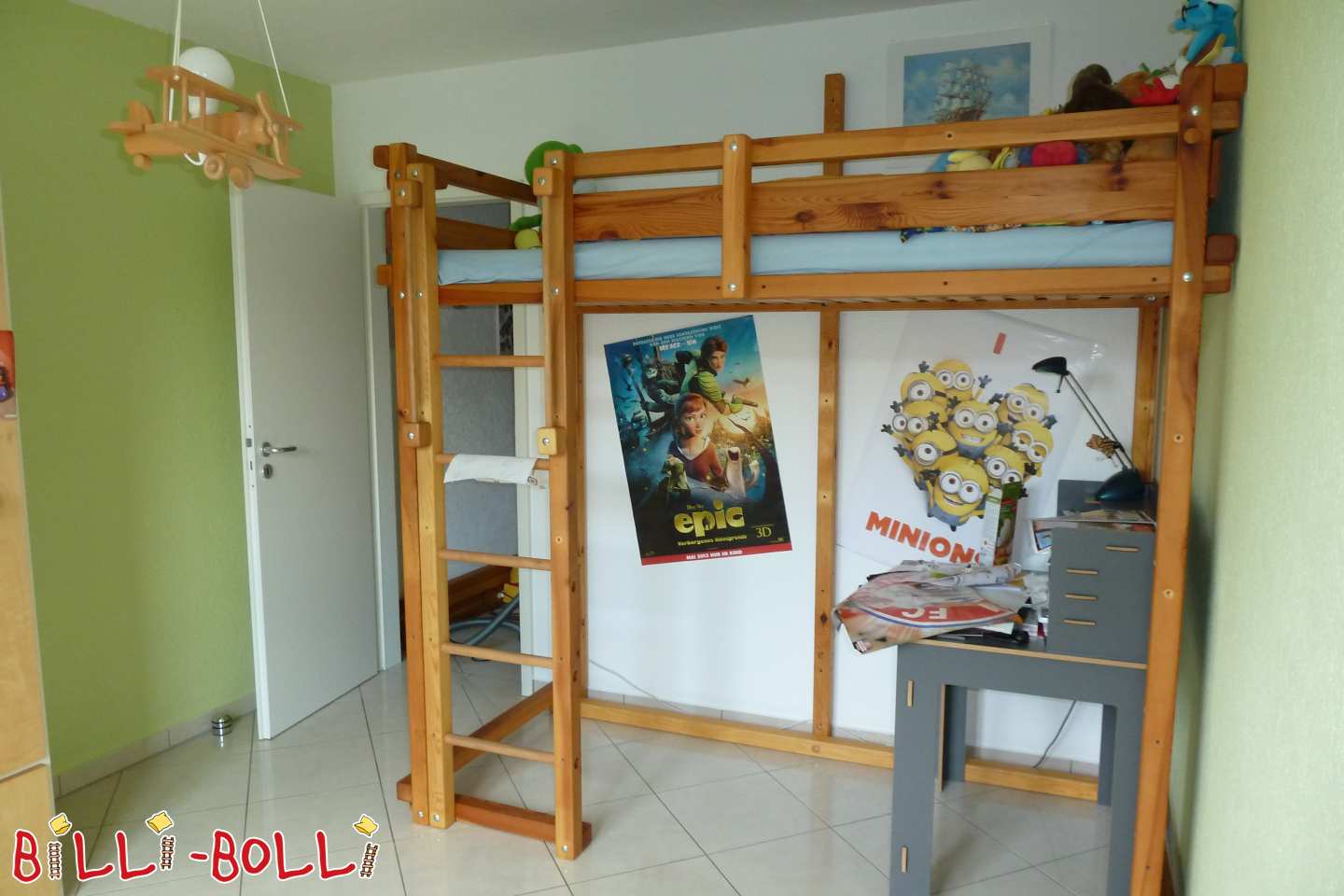 Cultiu llit tipus loft en pi (Categoria: Llit altell utilitzat)