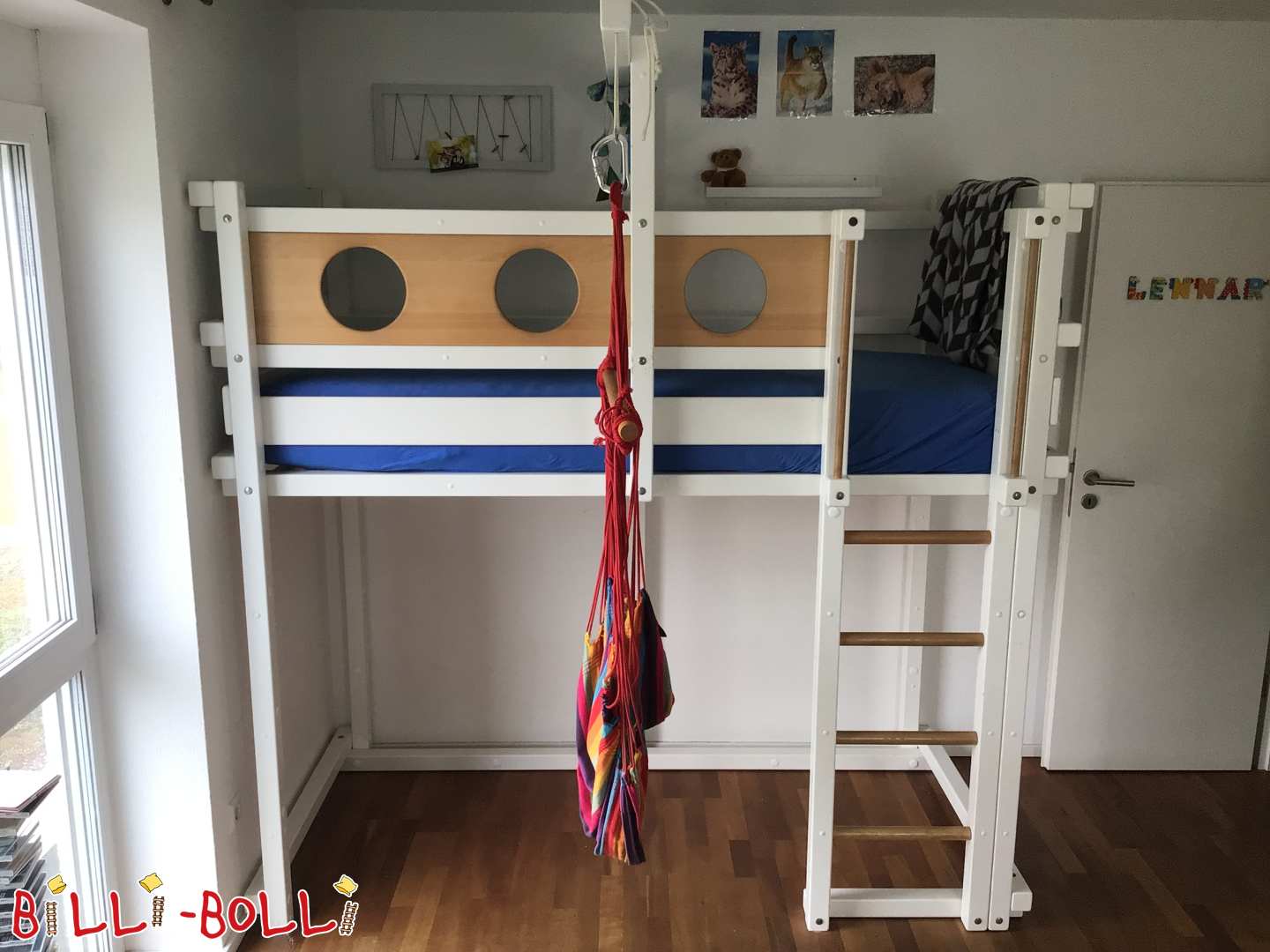 Reutlingen'de beyaz renkte büyüyen çatı katı yatağı (Kategori: Çocukla birlikte büyüyen yüksek yatak kullanılmış)