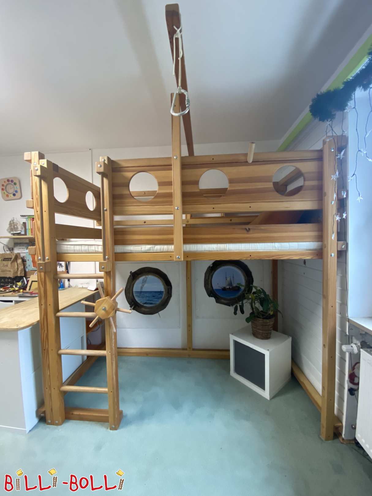 Auganti palėpės lova, pušies medaus spalvos, alyvuota su priedais (Kategorija: Palėpės lova auga kartu su vaiku used)