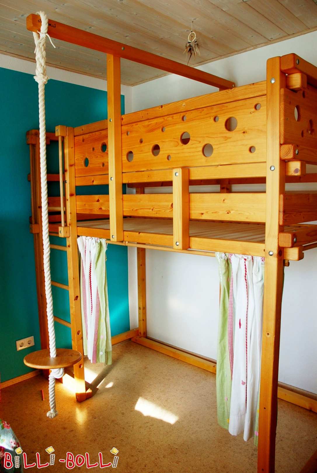 تزايد السرير العلوي مع لوحات الماوس في أوكسنفورت (باب: سرير علوي مستعمل)