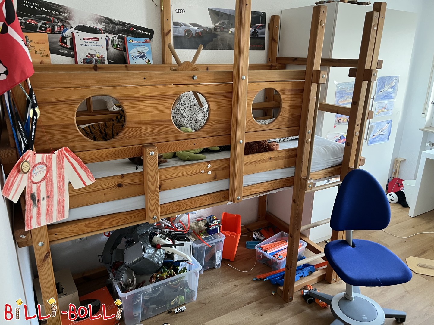 Loft bed that grows with the child with pirate decoration + offset bed at the side (Category: Loft Bed Adjustable by Age pre-owned)