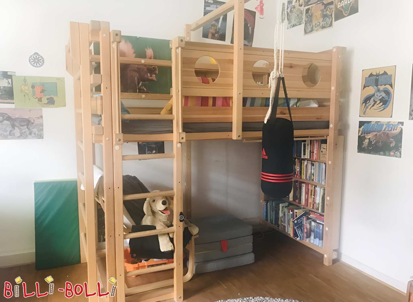 Loft lova su sieniniais strypais ir lentynomis, auga kartu su jumis. (Kategorija: Naudoti priedai ir (arba) prailginimo dalys)
