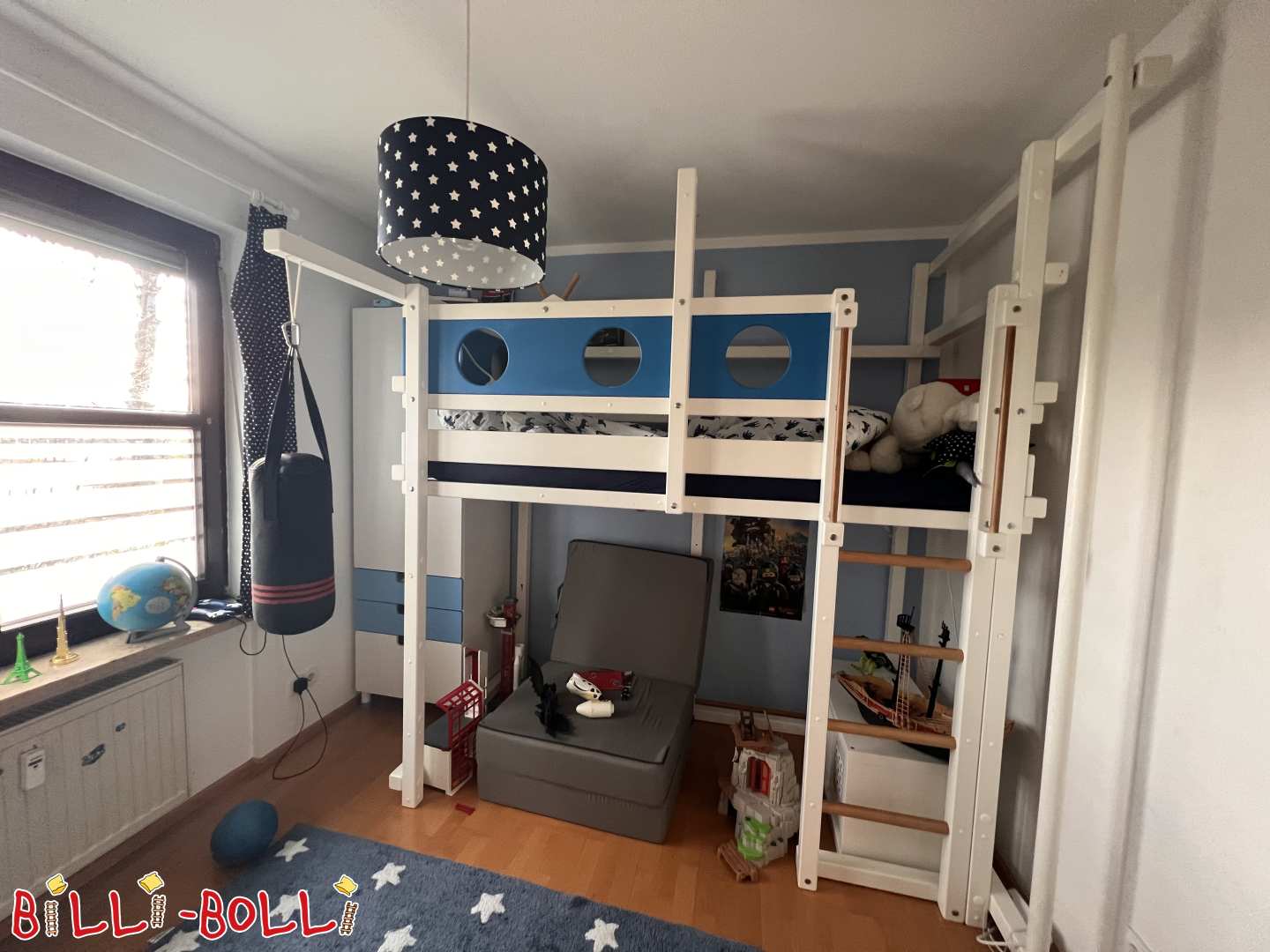 Growing loft bed with steering wheel and fire pole (Category: Loft Bed Adjustable by Age pre-owned)