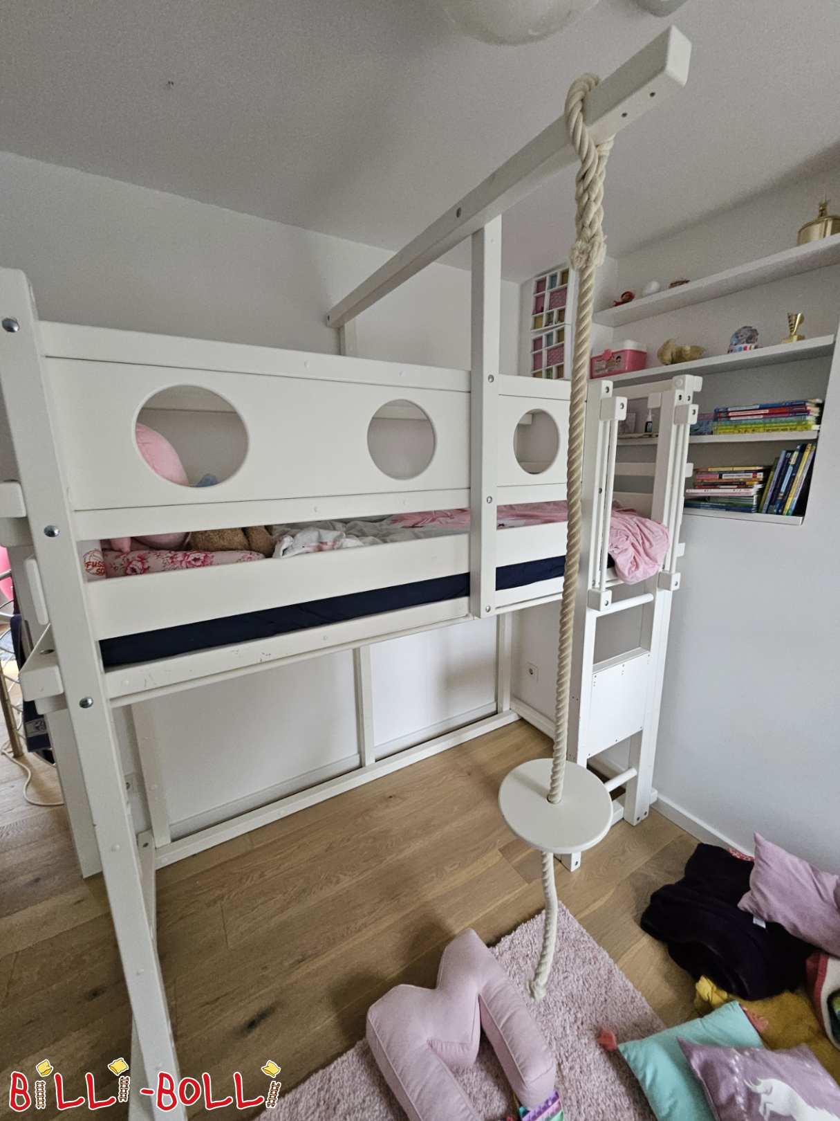 Growing loft bed with many accessories (Category: Loft Bed Adjustable by Age pre-owned)