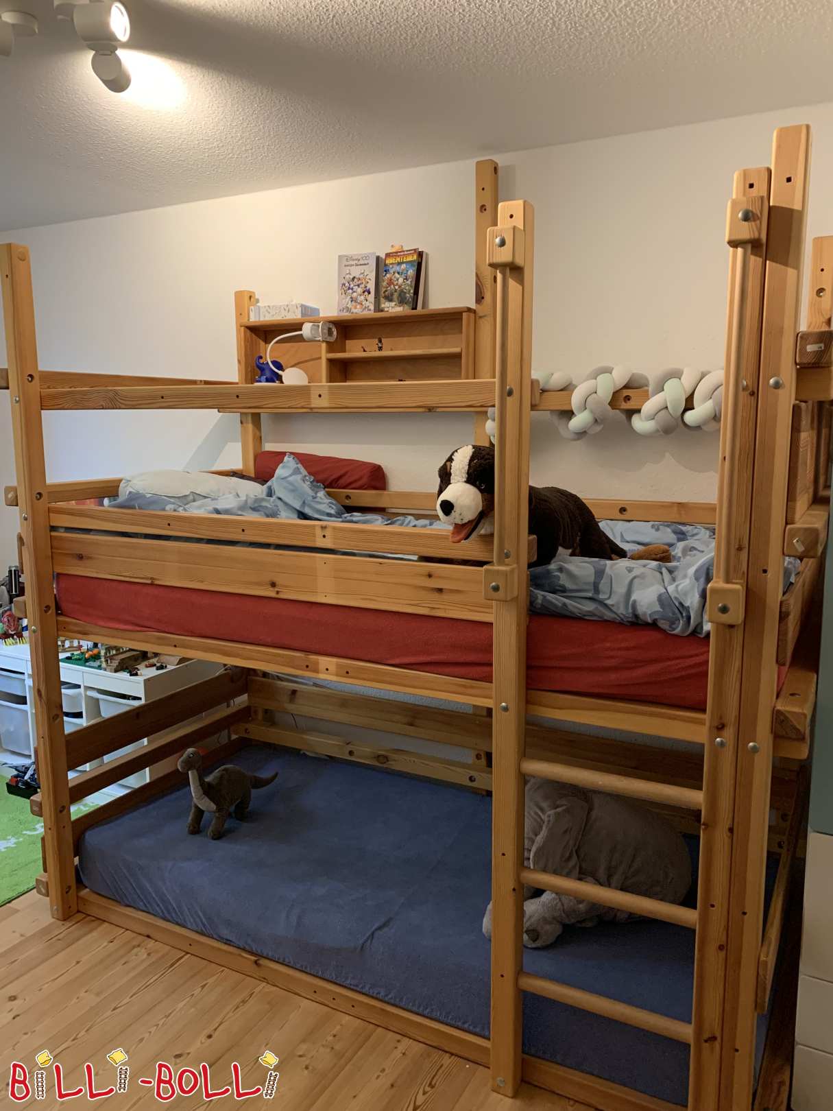 Bēniņu gulta, kas aug kopā ar bērnu ar diviem miega līmeņiem (Kategorija: Bēniņu gulta, kas aug kopā ar bērnu lietotu)