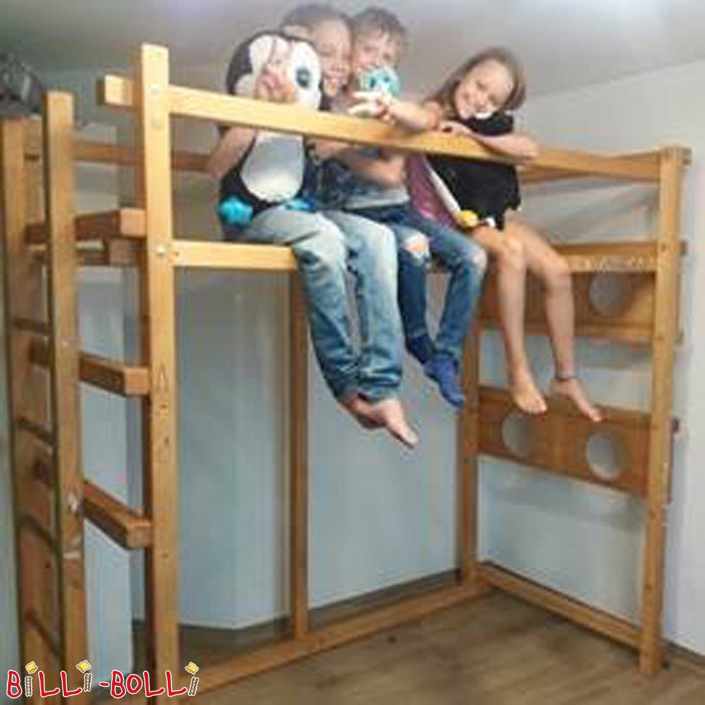 Podkrovní postel, která roste s dítětem (Kategorie: Použitá podkrovní postel)