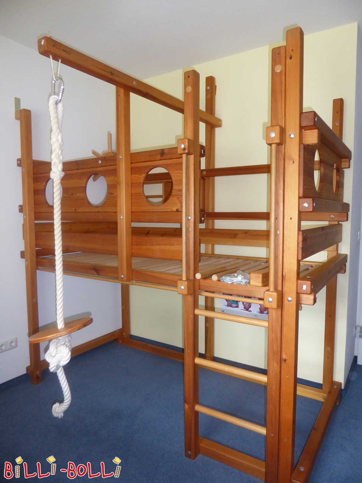 Growing loft bed (Category: second hand loft bed)