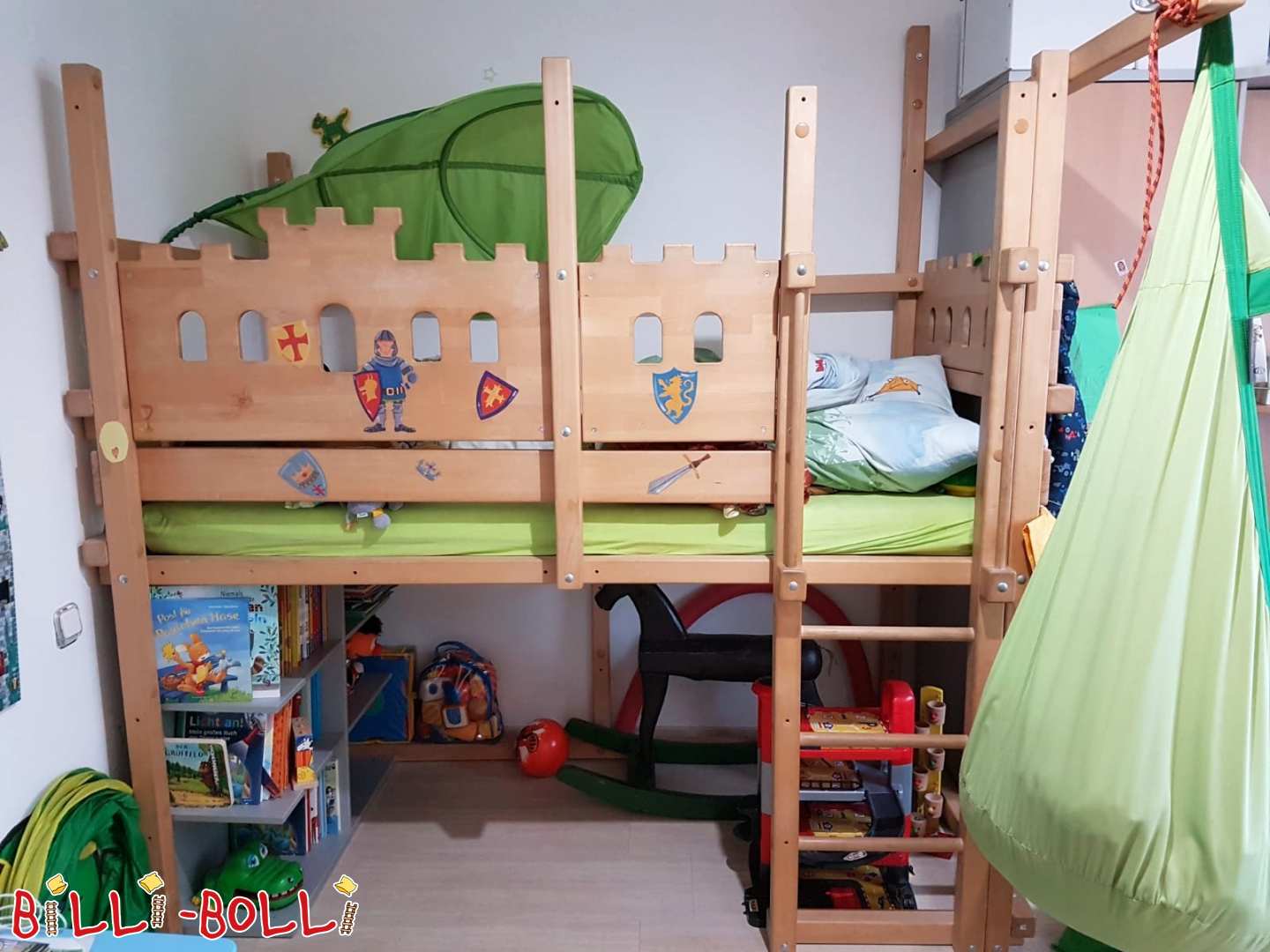 Auganti Ritter-SHgLoft lova 100 x 200 cm kambaryje Schwäbisch Gmünd (Kategorija: Vaikiškos lovos ir lovos su gultais, skirtos vaikams ir paaugliams: Naudojama palėpės lova)