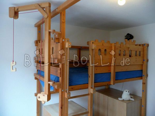 Ridders loftsseng (Kategori: Loftseng brukt)