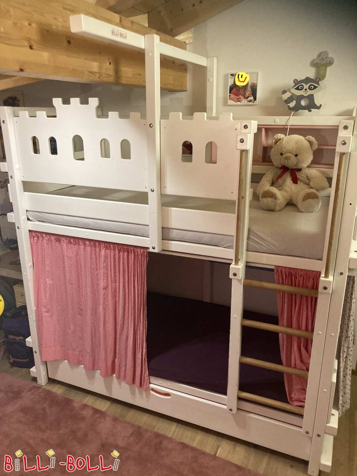 Knight's castle loft bed for pirates or princesses (Category: Bunk Bed pre-owned)