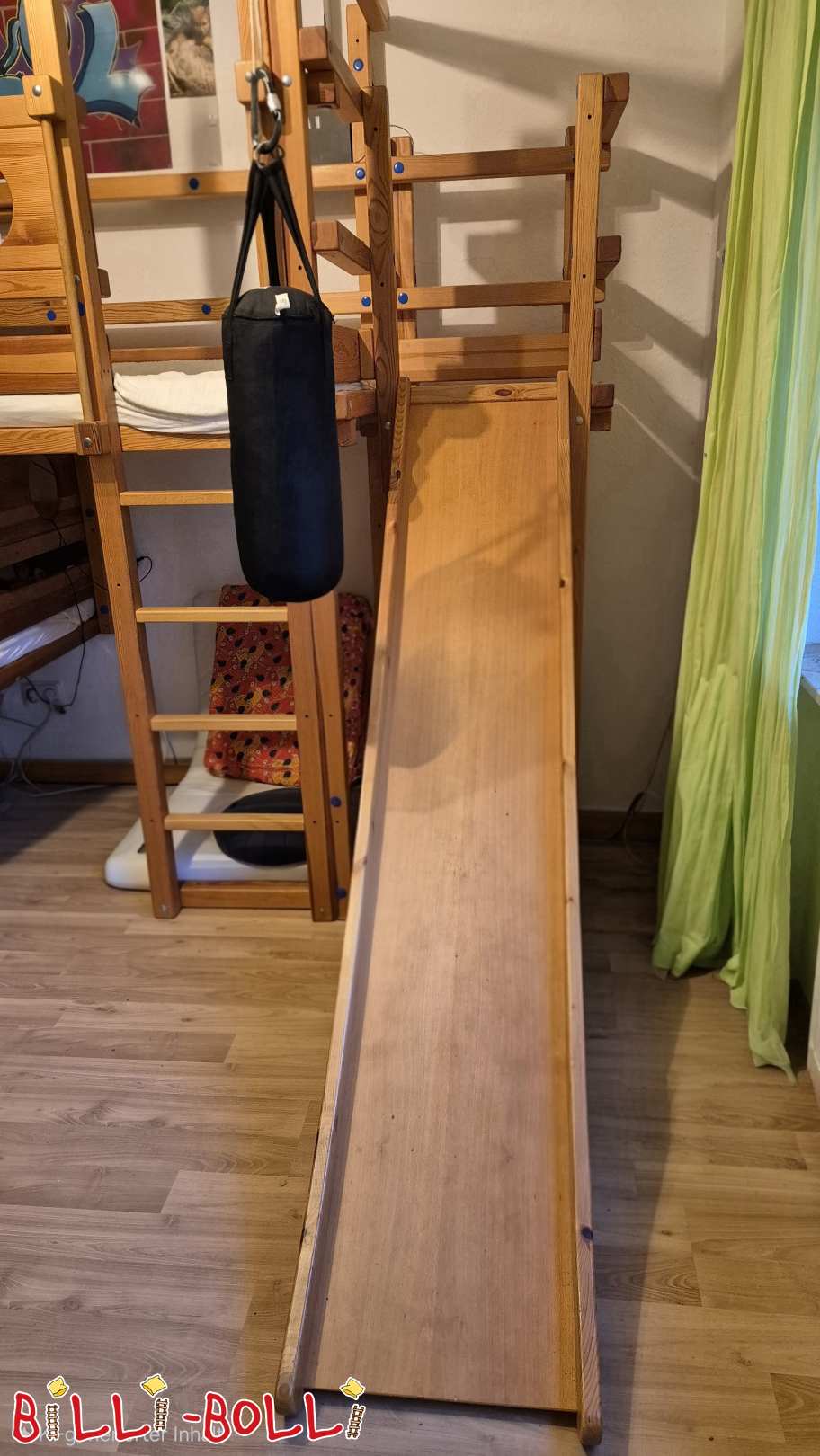 Escalera deslizante para altura 4/5 con torre de escaleira, piñeiro aceitado, Wiesbaden (Categoría: Accesorios/adicións de segunda man)