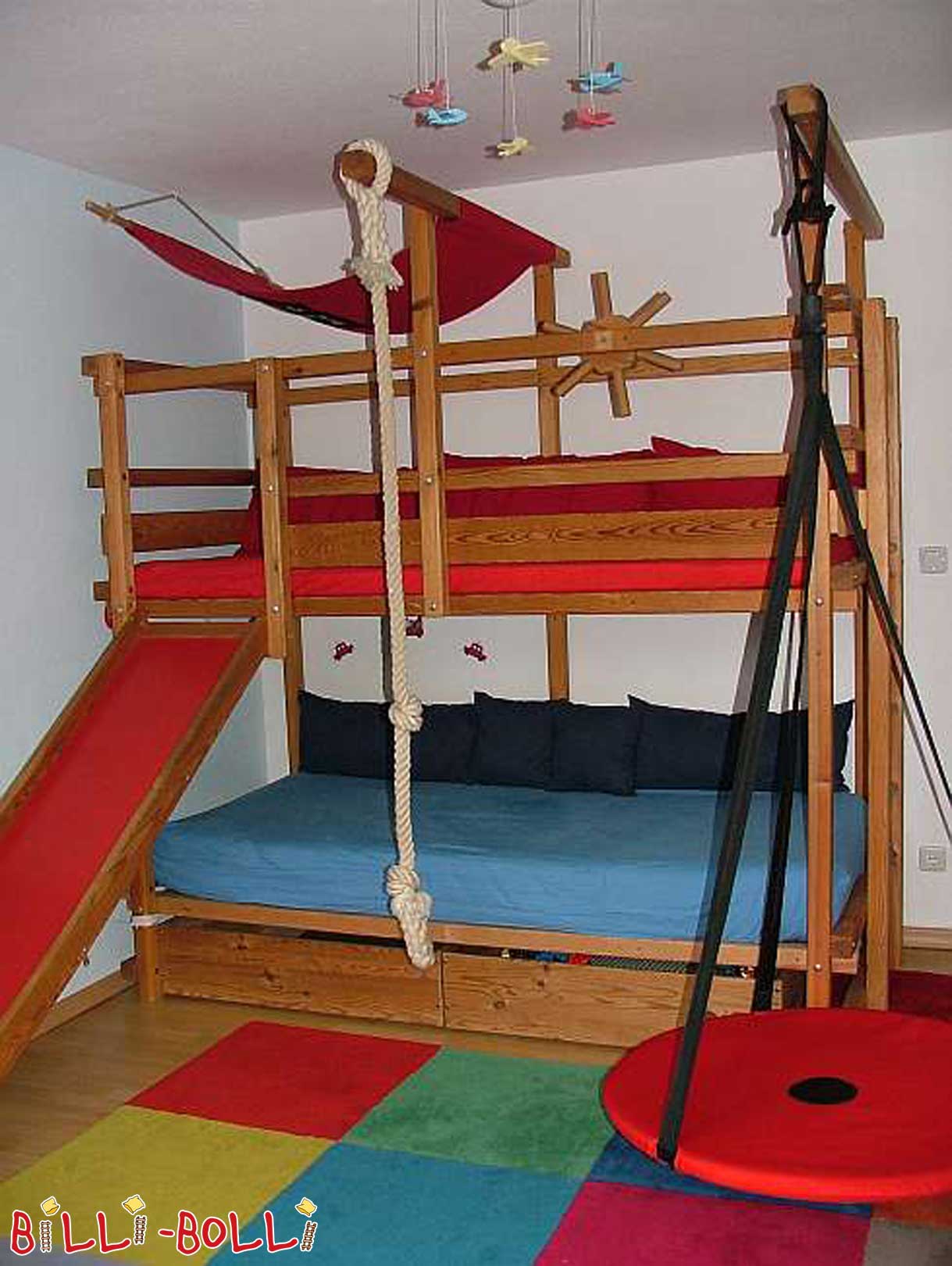 GULLIBO Przygoda / Pirate Bed (Kategoria: zjeżdżalnia do łóżka na antresoli)