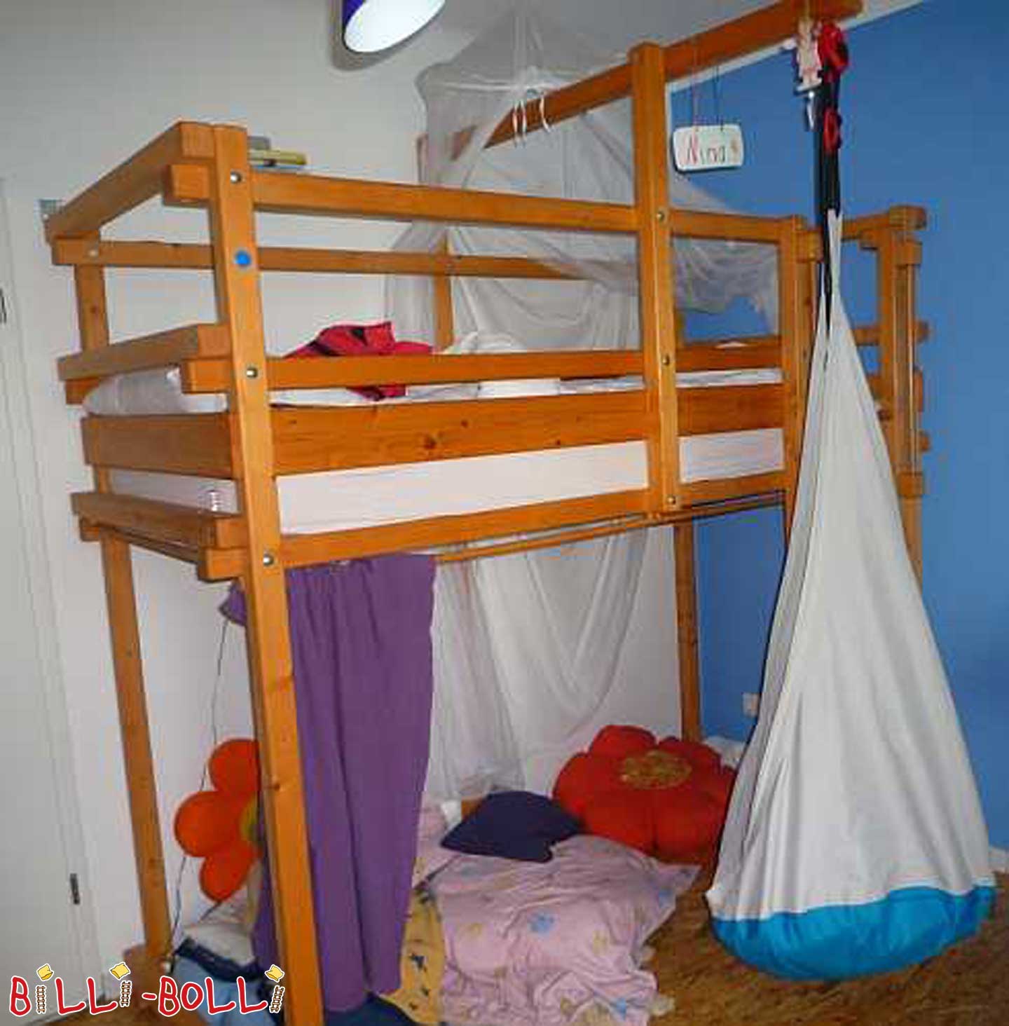 Escalera de cama tipo loft pirata afuera (Categoría: cama alta segunda mano)