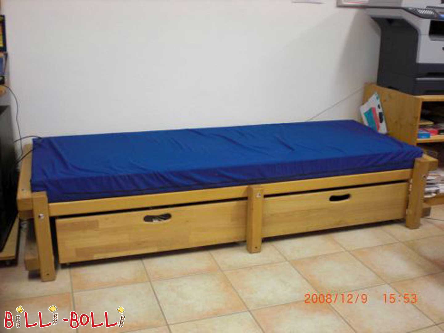letto basso, faggio tipo 4, superficie in cera oleosa, 3 anni (Categoria: mobile per bambini usato)