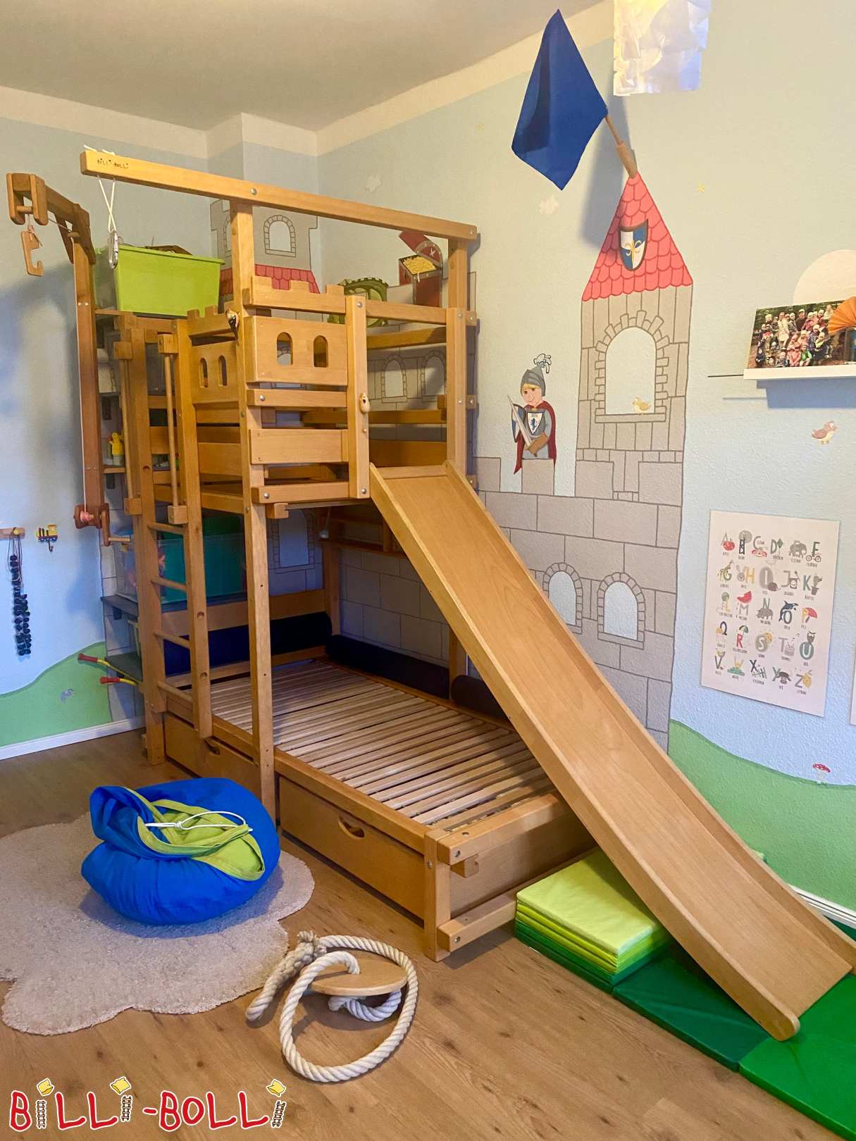 Publicidade 7037: Cama de brincar / cama de teto inclinado com vários acessórios em Chemnitz Cama de brincar / cama de teto inclinado com vários acessórios em Chemnitz (Categoria: Cama de teto inclinado usado)