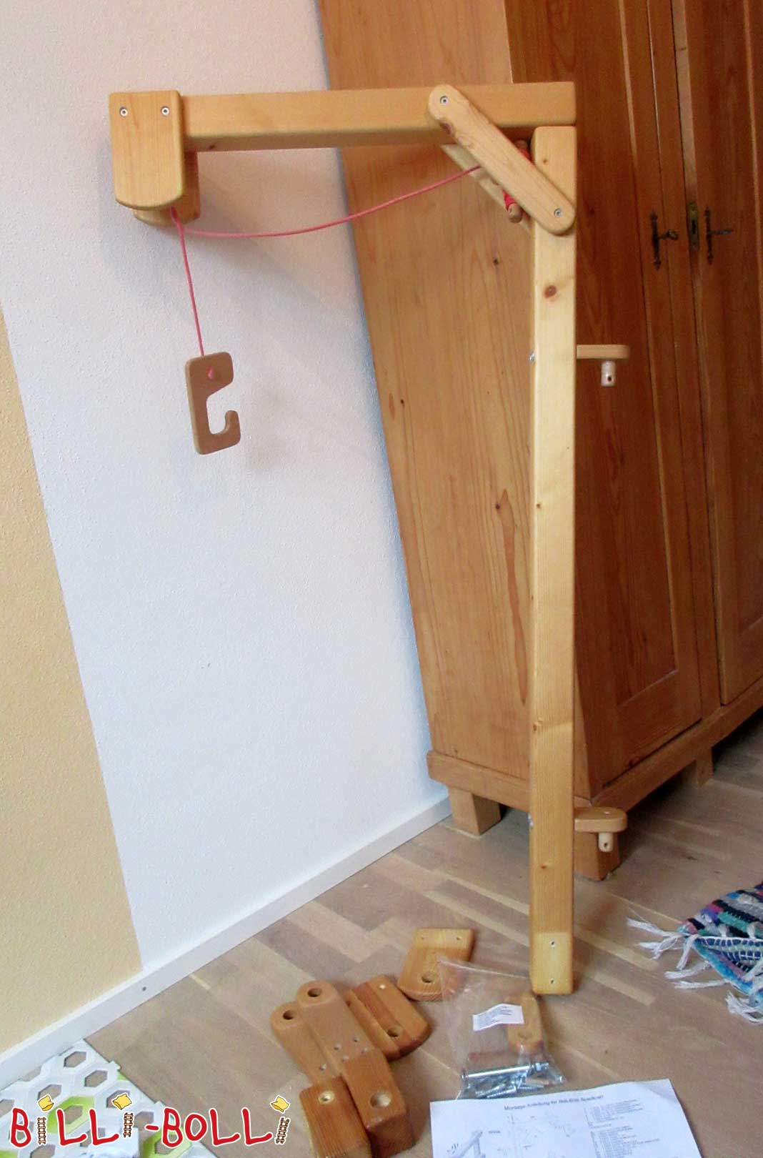 Іграшковий журавлик з ялини (Категорія: Дитячі меблі б / у)