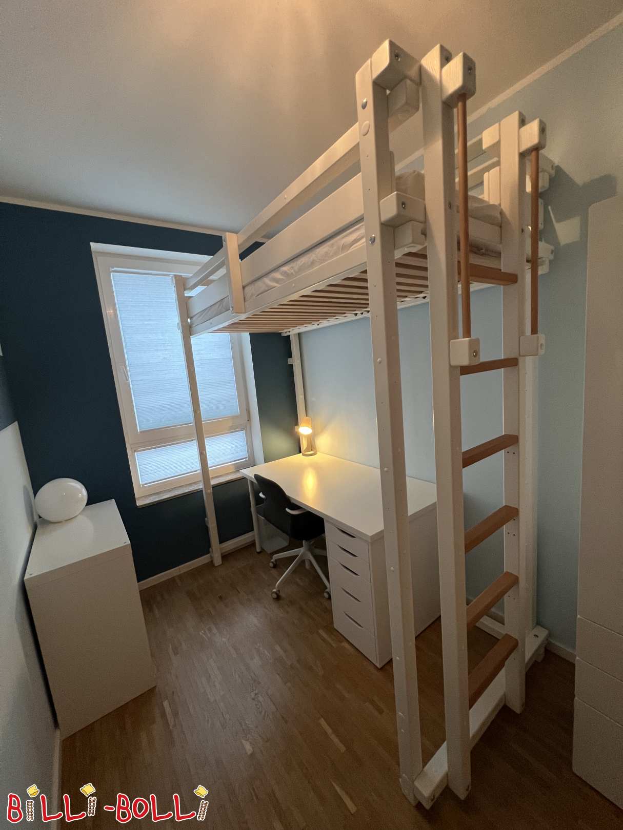 Publicidade 7051: Cama loft para estudantes, lacada a branco em Hamburgo a partir de 14.02.2026 Cama loft para estudantes, lacada a branco em Hamburgo a partir de 14.02.2026 (Categoria: Cama alta para estudantes utilizada)