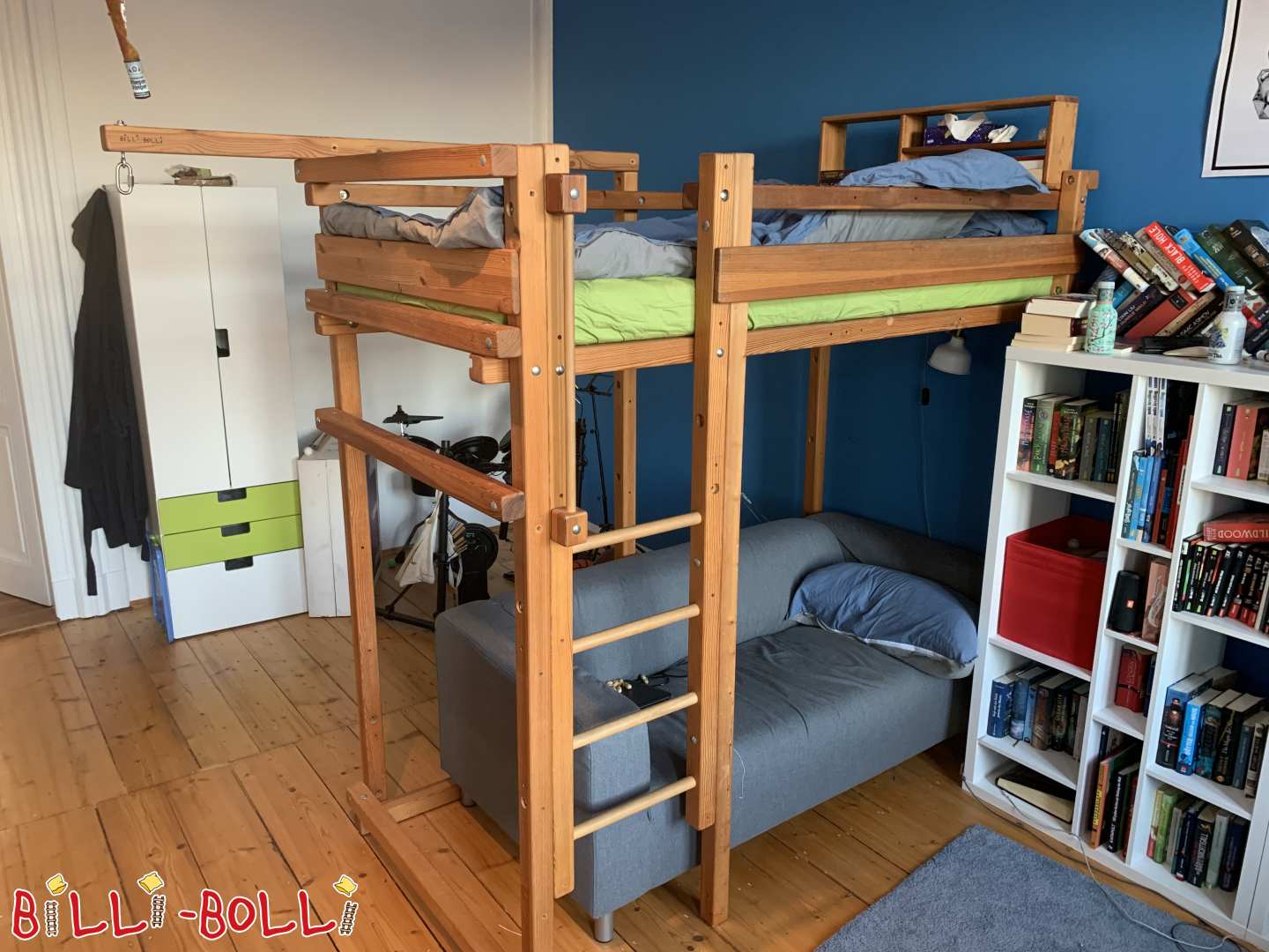 Students/youth loft bed 90x200 with shelf (Category: Youth Loft Bed pre-owned)