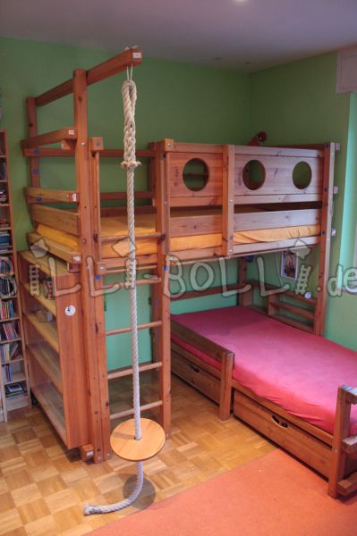 Corner Bett, Hunneg-faarweg Ueleg Pinien (Kategorie: Loft Bett néideg)