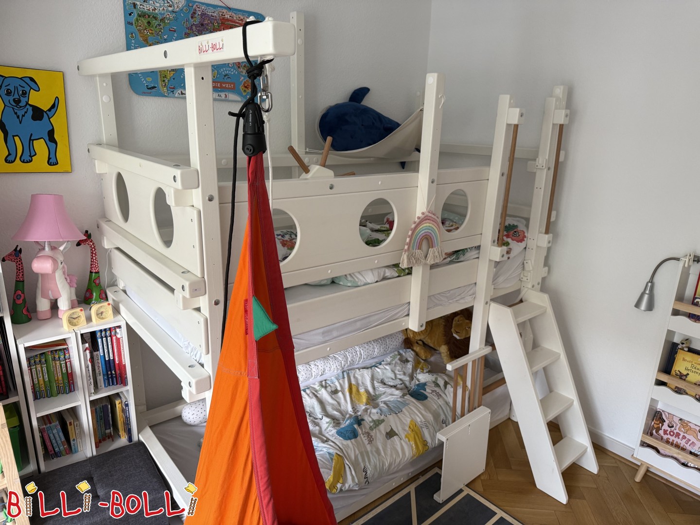 Wäiss gestréifte Etagenbett mat zwee 90x200 cm Betten (Kategorie: gebrauchte Etagenbetten)