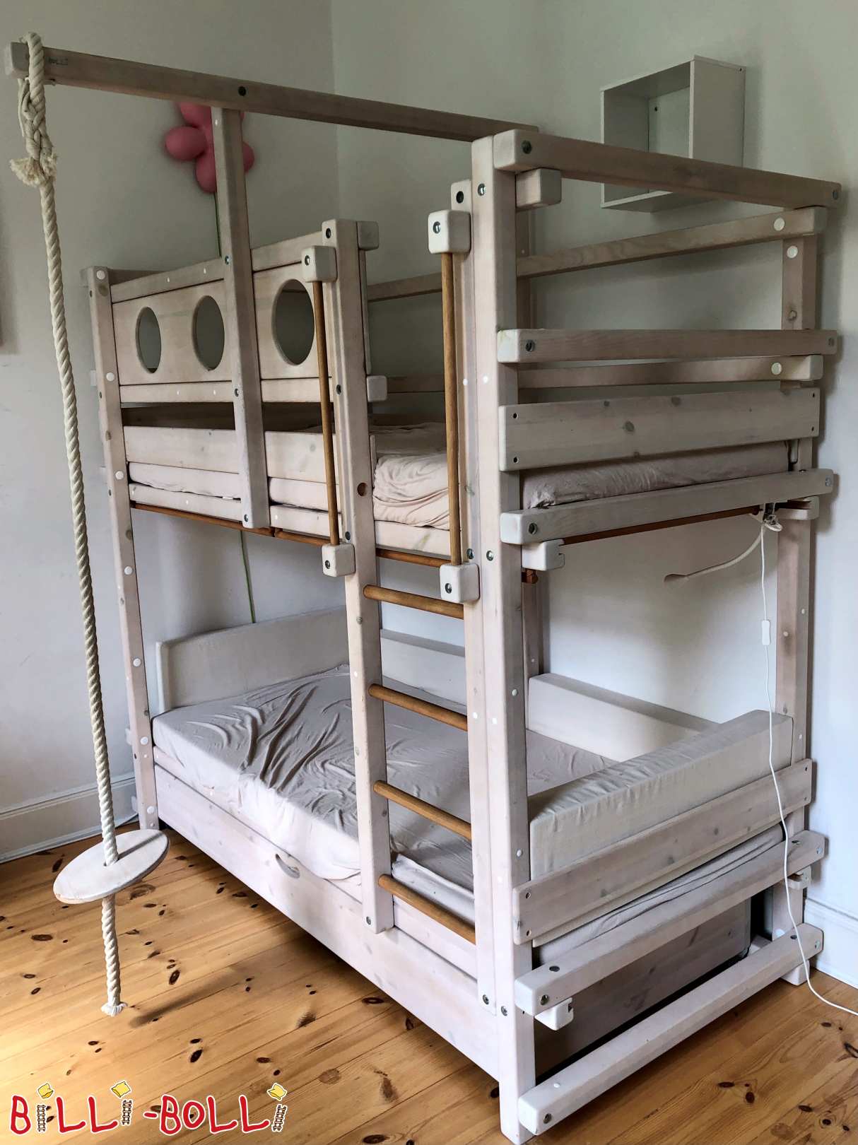 White glazed bunk bed with bed box bed & plate swing (Category: second hand bunk bed)