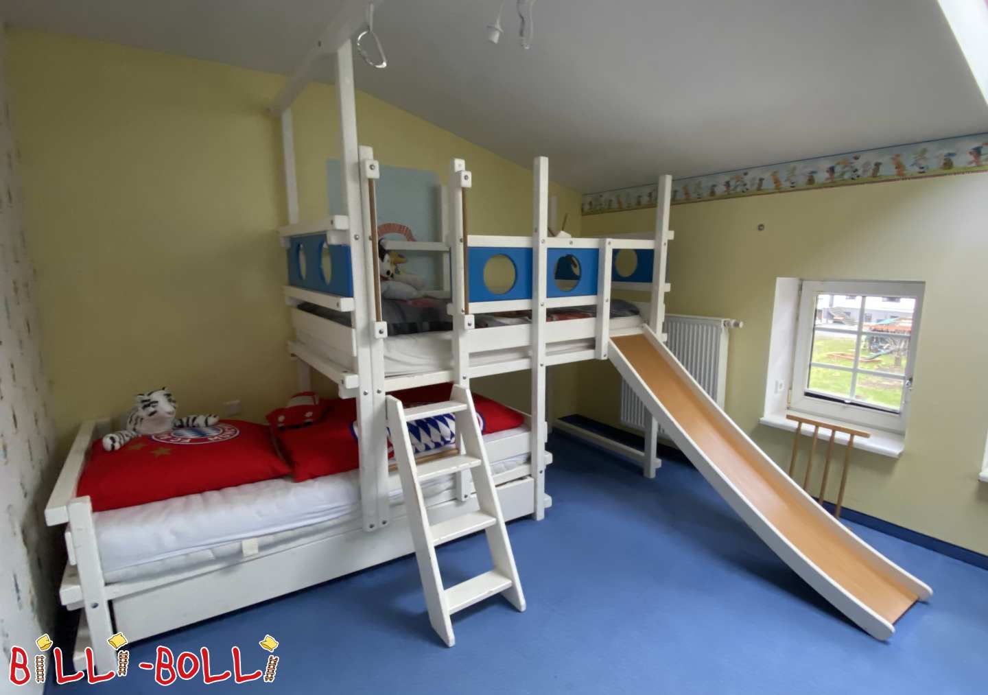 سرير بطابقين قابل للجانب + سرير ضيف (قابل للطي) بالقرب من برلين (الفئة: سرير طابقي-متأخر جانبيامستعمل)